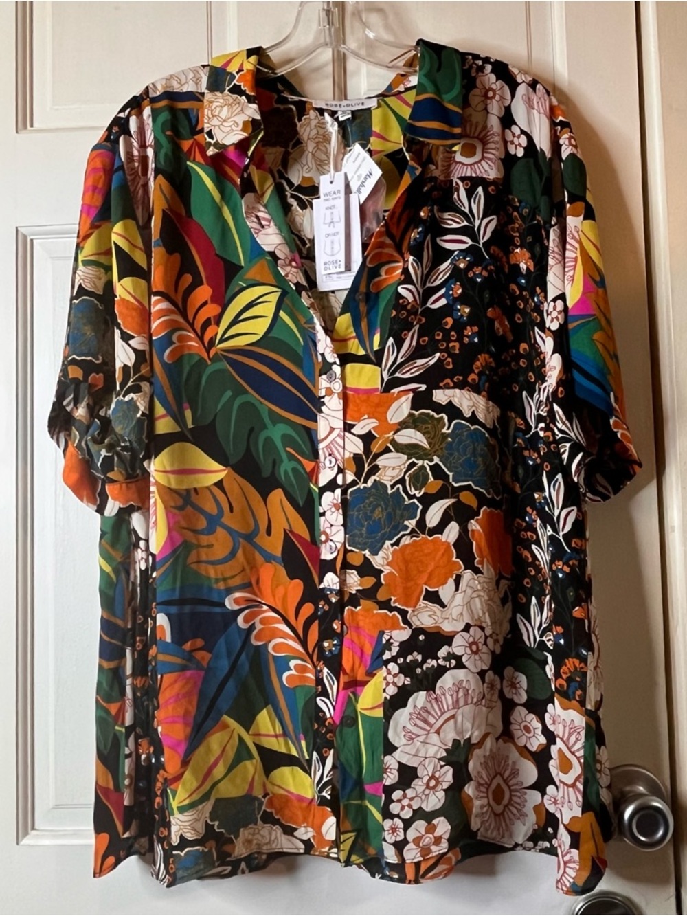 Rose & Olive Multi-Color Tropical Floral Button-Down Shirt